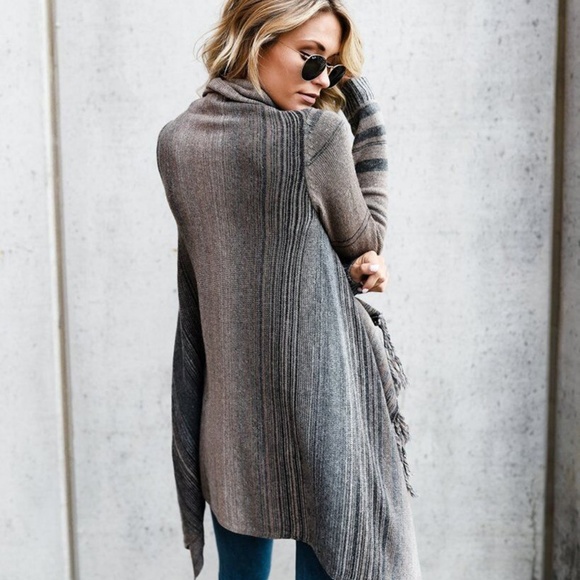 BECHET Grey Striped Boho Fringe Poncho  Sweater - Picture 6 of 8